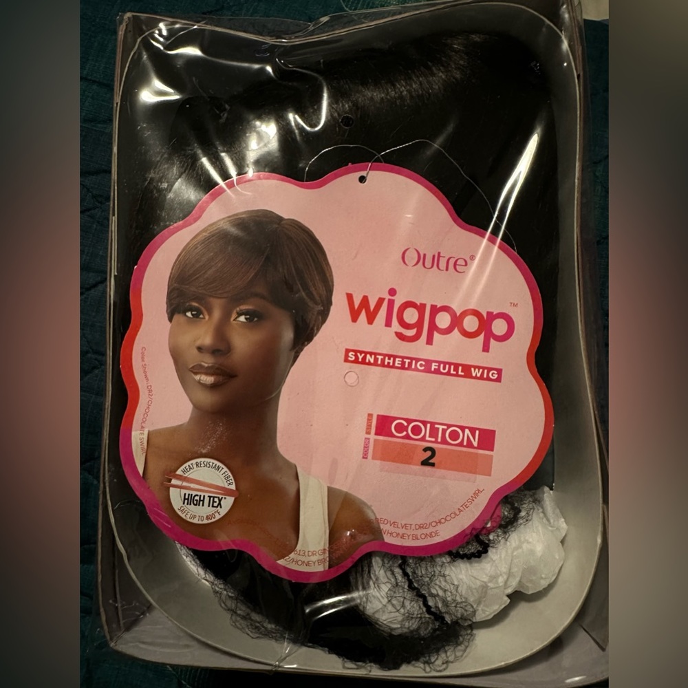 New Outre Wig pop wig.